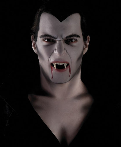 Vampier Make-Up Kit
